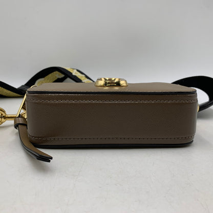 【中古品】【レディース】 THE SNAPSHOT LEATHER CAMERA BAG M0014146 スナップショット カメラバッグ ショルダーバッグ カバン 鞄 188-260331-as-04-izu カラー：ブラウン系 万代Net店
