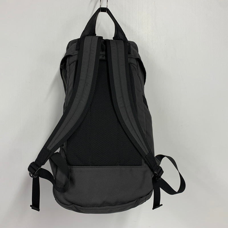 【中古品】【メンズ/レディース】 TOMORROWLAND別注 FLAP BAG フラップパック カバン リュック 188-260326-kh-18-izu カラー：グレー 万代Net店