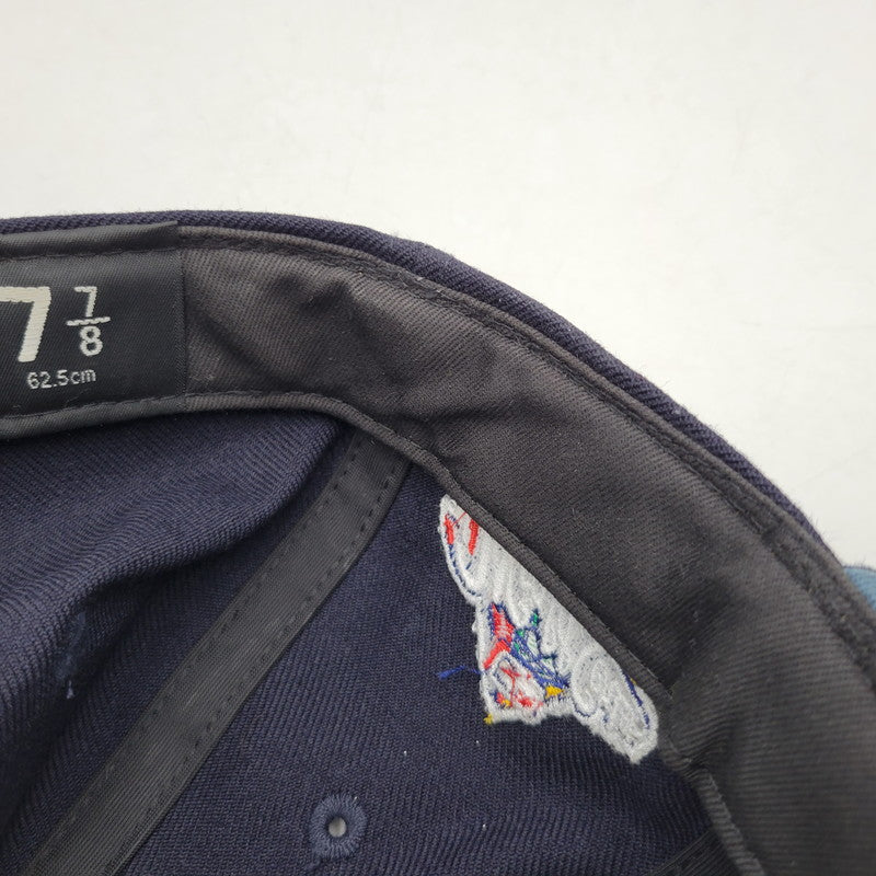 【中古品】【メンズ/レディース】 × KITH キス × YANKEES ヤンキース 10 YEAR ANNIVERSARY 1999 WORLD SERIES LOW PROFILE CAP ワールドシリーズ キャップ 帽子 185-260401-as-20-izu サイズ：7 7/8（62.5cm） カラー：ネイビー 万代Net店