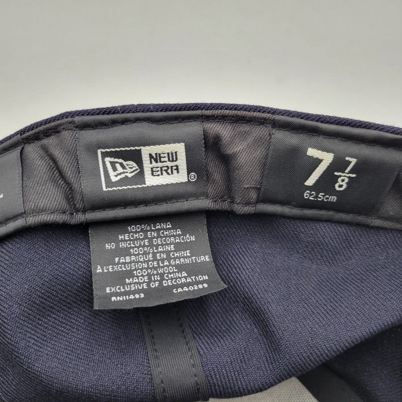 【中古品】【メンズ/レディース】 × KITH キス × YANKEES ヤンキース 10 YEAR ANNIVERSARY 1999 WORLD SERIES LOW PROFILE CAP ワールドシリーズ キャップ 帽子 185-260401-as-20-izu サイズ：7 7/8（62.5cm） カラー：ネイビー 万代Net店