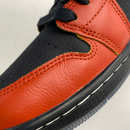 【中古美品】【メンズ/レディース】 IQ3460-010 AIR JORDAN 1 LOW SE エア ジョーダン ワン ロー エスイー スニーカー シューズ 靴 163-260327-cs-12-izu サイズ：26cm カラー：BLACK/BLACK-DRAGON RED-BLACK 万代Net店