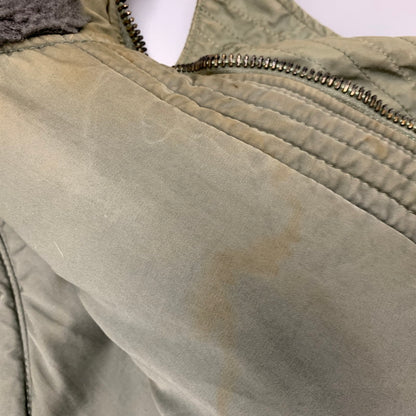 【現状渡し品】【メンズ】 U.S.AIR FORCE ユーエスエアフォース TYPE N-3B FLIGHT JACKET MIL-J-6279H 8415-899-0380 DSA 100-70-C-0430 フライトジャケット 146-260329-as-15-izu サイズ：M カラー：カーキ系 万代Net店