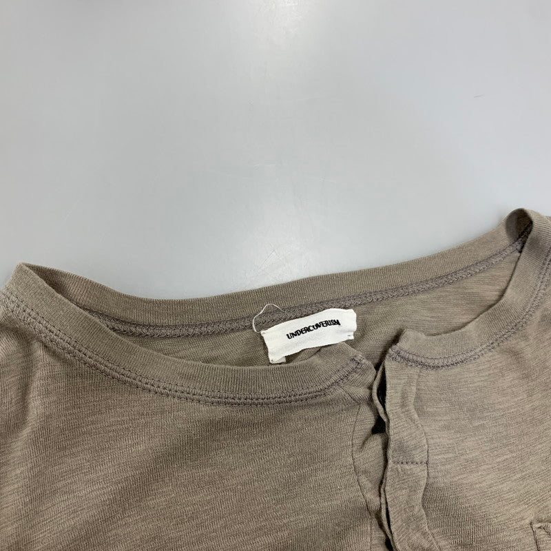 【中古品】【メンズ】 UNDERCOVERISM アンダーカバーイズム H4801-1 HENRYNECK POCKET LS TEE ヘンリーネック ポケット ロングスリーブ Tシャツ トップス 長袖 140-260728-cs-12-izu サイズ：2 カラー：ベージュ 万代Net店