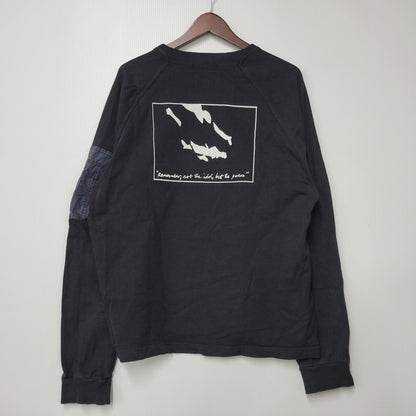【中古品】【メンズ】 UCW4806-1 THE NEW WARRIORS MAN VLADS SWEAT SHIRT ニュー ウォリアーズ マン スウェットシャツ トップス 140-260329-kh-03-izu サイズ：2 カラー：ブラック 万代Net店