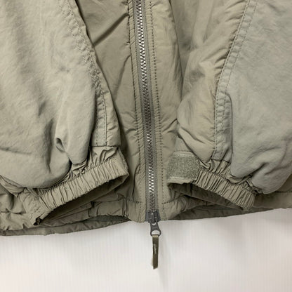 【中古品】【メンズ】 233-1517 PRIMALOFT JACKET プリマロフト ジャケット アウター 147-260329-kh-12-izu サイズ：S カラー：カーキ系 万代Net店