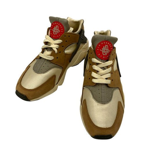 【中古品】【メンズ】 × STUSSY ステューシー AIR HUARACHE LE DD1381-200 エア ハラチ LE スニーカー シューズ 靴 160-260403-as-23-izu サイズ：26.5cm カラー：DESERT OAK/REED-LT STRAW-UNIV RED-NEWSPRI 万代Net店