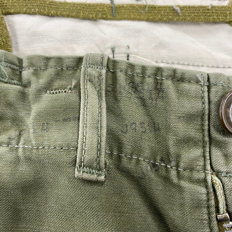 【現状渡し品】【メンズ】 U.S.ARMY ユーエス アーミー PRENTICE ZIP ジップ 50S M-51 FIELD CARGO PANTS フィールド カーゴ パンツ ボトムス ズボン 157-260402-cs-10-izu サイズ：REGULAR MEDIUM カラー：カーキ 万代Net店