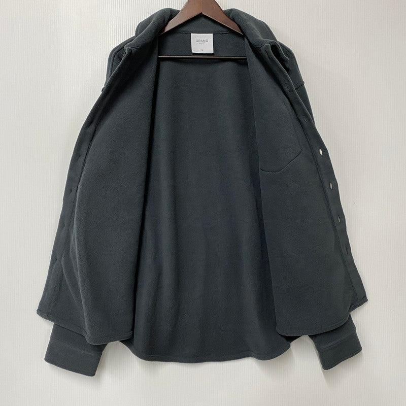 【中古品】【メンズ】 GRAND COLLECTION グランドコレクション POLAR FLEECE BUTTON UP OVERSHIRT ポーラーフリース ボタンアップ オーバーシャツ 142-260403-as-05-izu サイズ：M カラー：グレー 万代Net店