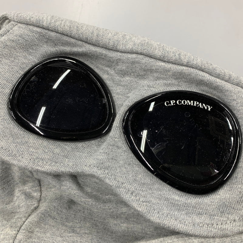 【中古品】【メンズ】 C.P. COMPANY シーピーカンパニー 16CMSS080A-005086W 24SS DIAGONAL RAISED FLEECE GOGGLE HOODIE ダイアゴナル レイズド フリース ゴーグル フーディー トップス 長袖 141-260402-cs-16-izu サイズ：XXL カラー：グレー 万代Net店