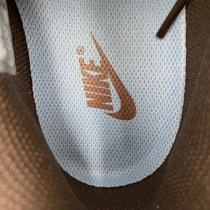【中古美品】【メンズ】 × TRAVIS SCOTT トラヴィス・スコット HQ3072-400 ZOOM FIELD JAXX ズーム フィールド ジャックス スニーカー 靴 160-260403-kh-12-izu サイズ：27.5 カラー：LECHE BLUE/BAROQUE BROWN/PALE IVORY 万代Net店