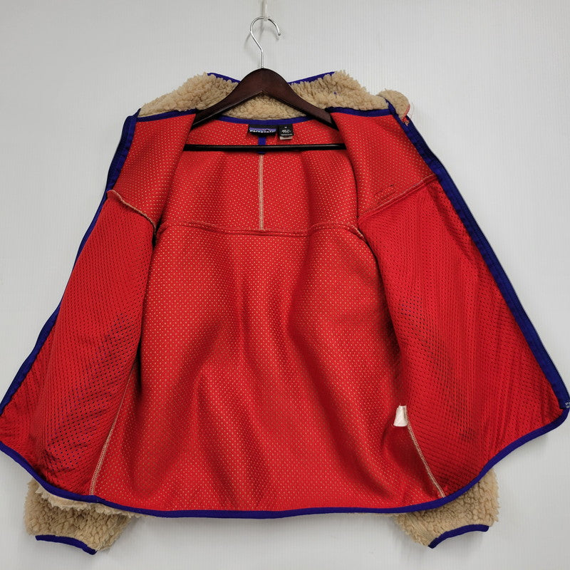 【中古品】【メンズ】 patagonia パタゴニア CLASSIC RETRO CARDIGAN 23024 FA02 クラシックレトロカーディガン USA製 フリースジャケット 144-260405-as-20-izu サイズ：M カラー：ベージュ×ブルー 万代Net店