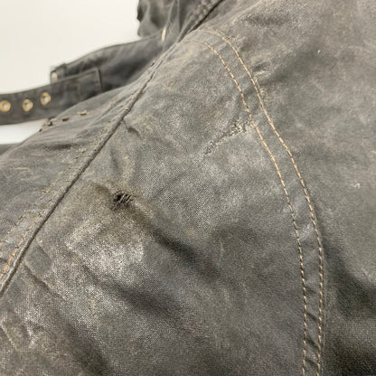 【現状渡し品】【メンズ】 サミーミラータグ LIGHTNING ZIP TRIALMASTER MOTORCYCLE WAXED JACKET ライトニングジップ モーターサイクル トライアルマスター ワックス ジャケット アウター 146-260408-kh-11-izu カラー：ブラック 万代Net店