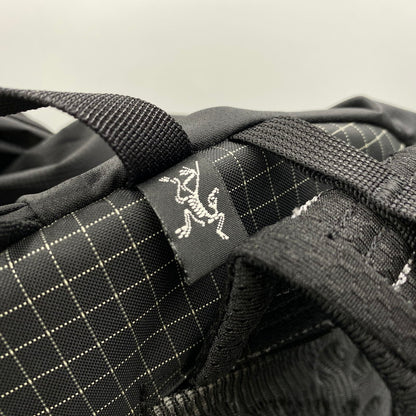 【中古品】【メンズ/レディース】 ARC'TERYX アークテリクス AERIOS 35 BACKPACK X000009588 エアリオス 35 バックパック リュック バッグ カバン 鞄 188-260405-as-04-izu カラー：ブラック 万代Net店