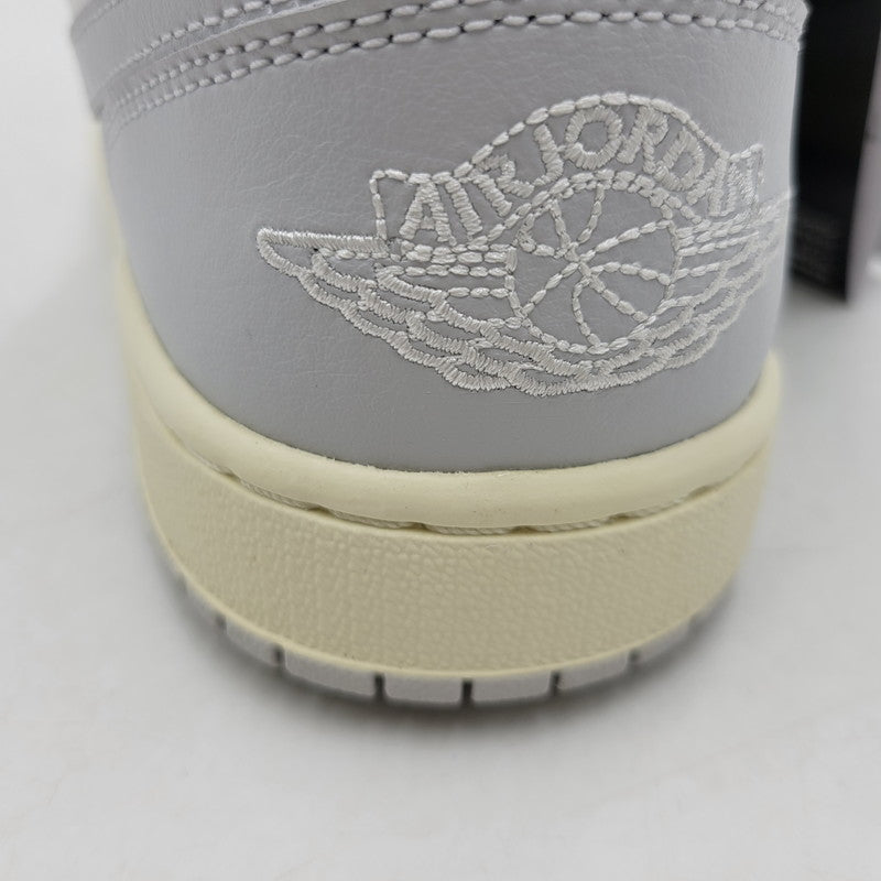 【中古美品】【メンズ/レディース】 WMNS AIR JORDAN 1 LOW DC0774-103 ウィメンズ エア ジョーダン 1 ロー スニーカー シューズ 靴 160-260405-as-22-izu サイズ：26cm カラー：SAIL/NEUTRAL GREY-COCONUT MILK 万代Net店