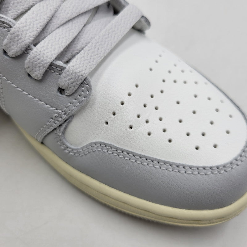 【中古美品】【メンズ/レディース】 WMNS AIR JORDAN 1 LOW DC0774-103 ウィメンズ エア ジョーダン 1 ロー スニーカー シューズ 靴 160-260405-as-22-izu サイズ：26cm カラー：SAIL/NEUTRAL GREY-COCONUT MILK 万代Net店