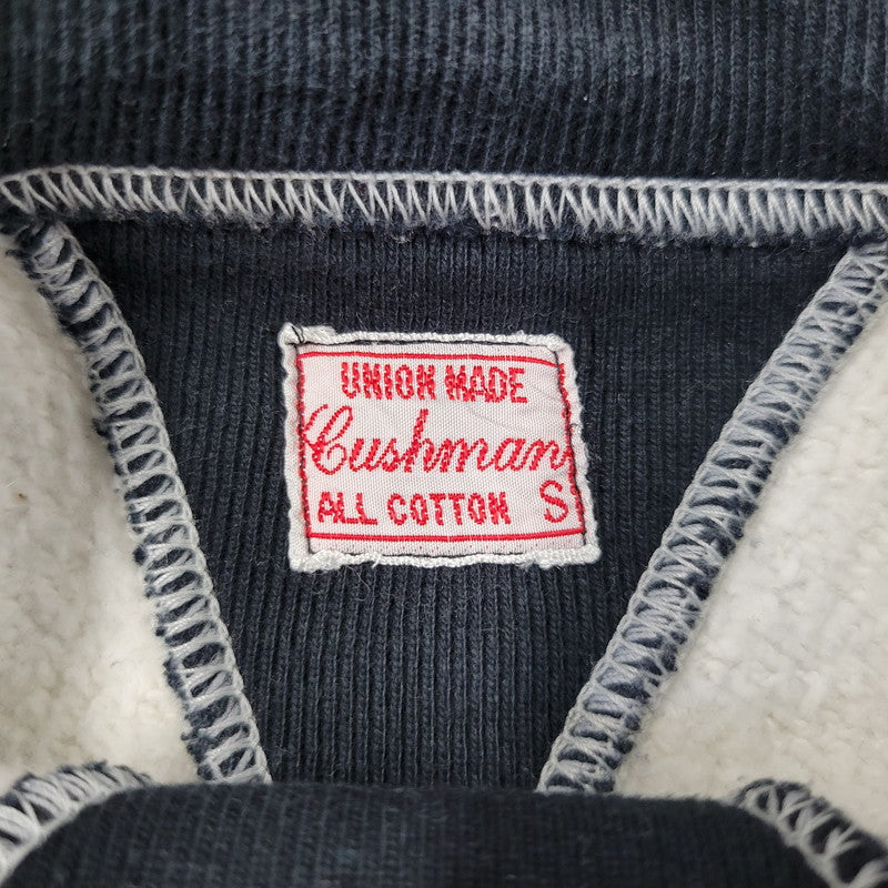 【中古品】【メンズ】 CUSHMAN クッシュマン FREEDOM SLEEVE 2-TONE PRINT SWEAT フリーダム スリーブ 2トーン プリント スウェット 145-260720-as-03-izu サイズ：S カラー：グレー×ブラック 万代Net店