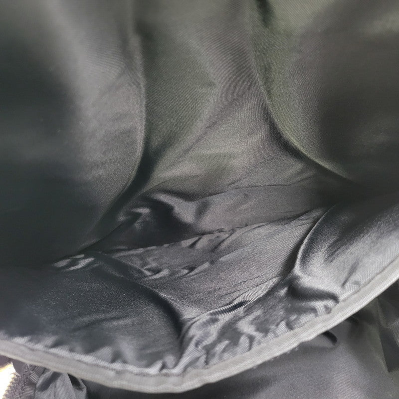 【中古美品】【メンズ/レディース】 CARHARTT WIP カーハートダブリューアイピー NEWHAVEN BACKPACK I032883 ニューヘブンバックパック リュック バッグ カバン 鞄 188-260406-as-07-izu カラー：ブラック 万代Net店