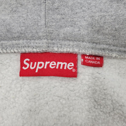 【中古品】【メンズ】 SMALL BOX LOGO ZIP UP HOODED SWEATSHIRT スモール ボックス ロゴ ジップアップ フーデッド スウェットシャツ トップス 長袖 149-260406-cs-15-izu サイズ：L カラー：グレー 万代Net店