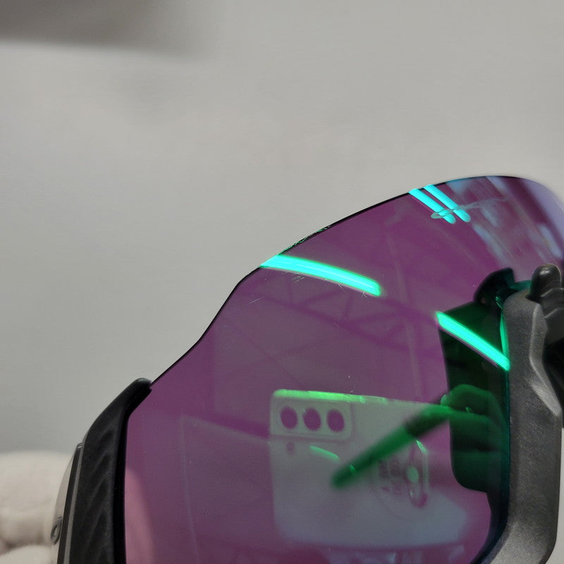 【中古品】【メンズ/レディース】 OAKLEY オークリー FLIGHT JACKET SUNGLASSES OO9401-1537 フライトジャケット サングラス 203-260406-as-01-izu カラー：ブラック×パープル系 万代Net店