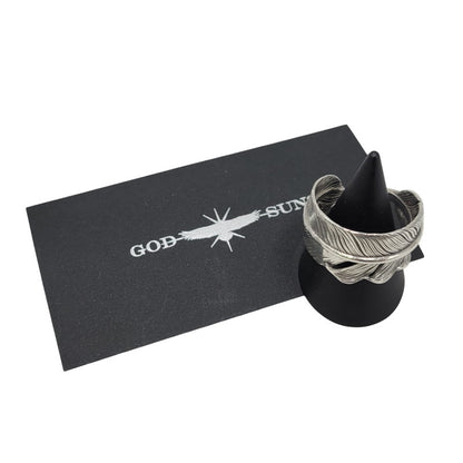 【中古品】【メンズ/レディース】 GOD SUNS ゴッドサンズ SV925×PT900 先プラチナ フェザーリング レギュラー大 アクセサリー 指輪 192-260408-kh-02-izu カラー：シルバー 万代Net店