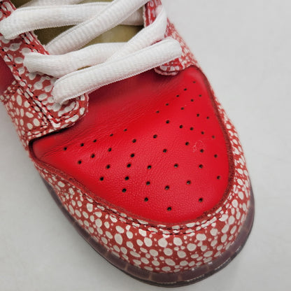 【中古品】【メンズ/レディース】 NIKE SB ナイキエスビー × STINGWATER スティングウォーター DUNK LOW OG QS DH7650-600 SB ダンク ロー OG QS スニーカー シューズ 靴 160-260406-as-13-izu サイズ：26cm カラー：CHILE RED/CLEAR-WHITE-SAIL 万代Net店