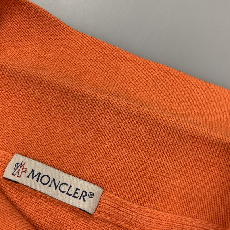 【中古品】【メンズ】 MONCLER モンクレール D10918340800 84556 MAGLIA POLO SHIRT マグリア ポロシャツ トップス 141-260409-kh-02-izu サイズ：XS カラー：オレンジ 万代Net店