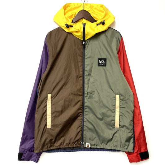 【中古品】【メンズ】 A BATHING APE アベイシングエイプ CRAZY PATTERN ZIPUP NYLON HOODED MOUNTAIN JACKET クレイジー パターン ジップアップ ナイロン フーデッド マウンテン ジャケット アウター 142-260410-ya-13-izu サイズ：L カラー：マルチ 万代Net店