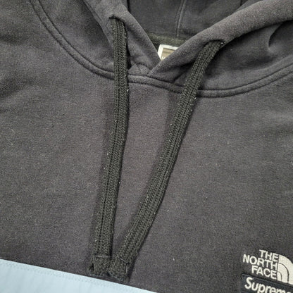 【現状渡し品】【メンズ】 Supreme シュプリーム × THE NORTH FACE ザノースフェイス BANDANA HOODED SWEATSHIRT NT02208I バンダナ フーデッド スウェットシャツ パーカー 149-260412-as-01-izu サイズ：L カラー：ブラック 万代Net店