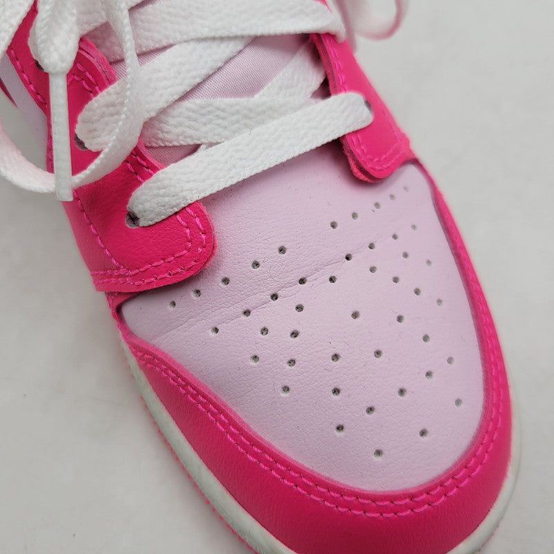 【中古品】【レディース】 NIKE GS ナイキ ジーエス 553560-661 AIR JORDAN 1 LOW VALENTINE’S DAY エア ジョーダン 1 ロー バレンタインデー スニーカー 靴 166-260411-kh-06-izu サイズ：23 カラー：PINK FOAM/HYPER PINK/SUMMIT WHITE 万代Net店