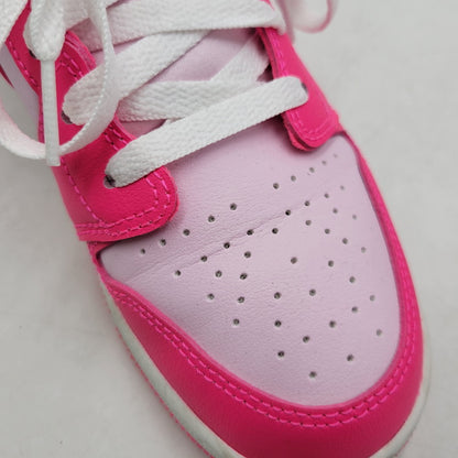 【中古品】【レディース】 NIKE GS ナイキ ジーエス 553560-661 AIR JORDAN 1 LOW VALENTINE’S DAY エア ジョーダン 1 ロー バレンタインデー スニーカー 靴 166-260411-kh-06-izu サイズ：23 カラー：PINK FOAM/HYPER PINK/SUMMIT WHITE 万代Net店