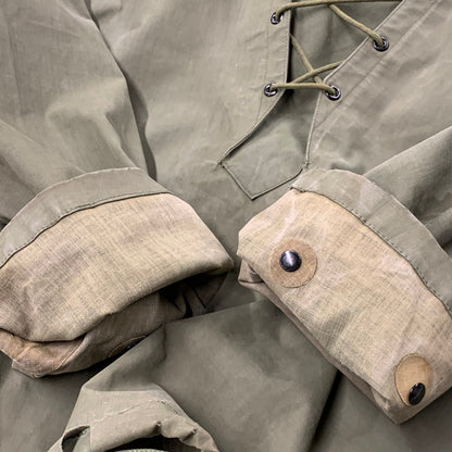 【現状渡し品】【メンズ】 U.S.NAVY ユーエスネイビー NXSX 88200 40’S N-2 RAIN PARKA レイン パーカ トップス 長袖 146-260411-ya-01-izu サイズ：SMALL カラー：カーキ 万代Net店