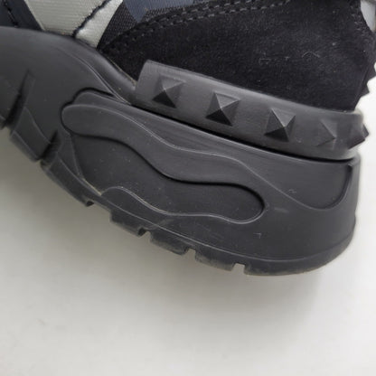 【中古品】【メンズ】 Valentino Garavani ヴァレンティノ・ガラヴァーニ ROCKRUNNER PLUS TY0S0C88MHB ロックランナープラス スニーカー シューズ 靴 183-260412-as-10-izu サイズ：40 カラー：ブラック系 万代Net店