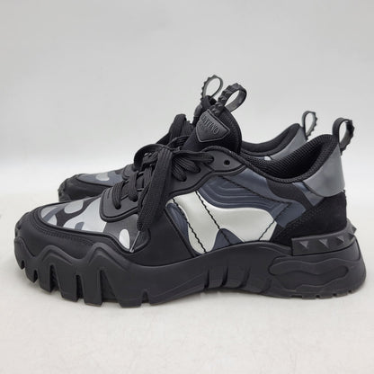 【中古品】【メンズ】 Valentino Garavani ヴァレンティノ・ガラヴァーニ ROCKRUNNER PLUS TY0S0C88MHB ロックランナープラス スニーカー シューズ 靴 183-260412-as-10-izu サイズ：40 カラー：ブラック系 万代Net店