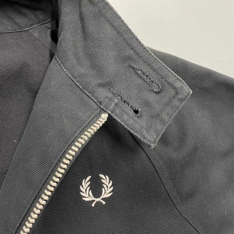 【中古品】【メンズ】 FRED PERRY フレッドペリー J8700 ZIP LONG COAT ジップ ロング コート アウター 141-260413-ya-04-izu サイズ：UK10 カラー：BLACK 万代Net店