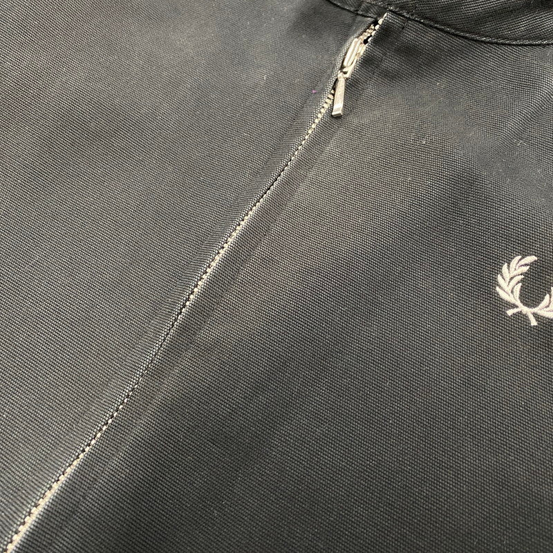 【中古品】【メンズ】 FRED PERRY フレッドペリー J8700 ZIP LONG COAT ジップ ロング コート アウター 141-260413-ya-04-izu サイズ：UK10 カラー：BLACK 万代Net店