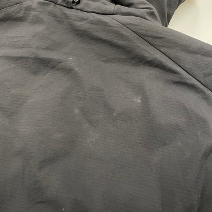 【中古品】【メンズ】 ARC'TERYX アークテリクス 24105-129829 ATOM AR HOODY アトム フーディ ジャケット アウター 144-260414-kh-06-izu サイズ：L カラー：ブラック 万代Net店
