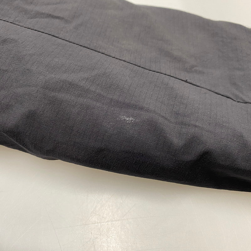 【中古品】【メンズ】 ARC'TERYX アークテリクス 24105-129829 ATOM AR HOODY アトム フーディ ジャケット アウター 144-260414-kh-06-izu サイズ：L カラー：ブラック 万代Net店
