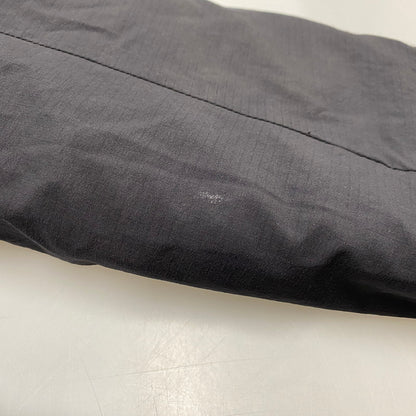 【中古品】【メンズ】 ARC'TERYX アークテリクス 24105-129829 ATOM AR HOODY アトム フーディ ジャケット アウター 144-260414-kh-06-izu サイズ：L カラー：ブラック 万代Net店