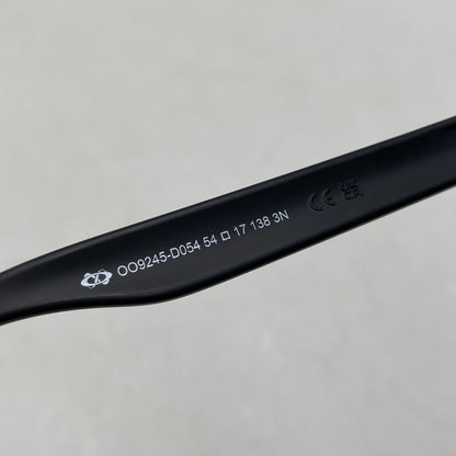【中古美品】【メンズ/レディース】 OO9245-D054 FROGSKINS SUNGLASSES フロッグスキン サングラス 203-260413-cs-14-izu サイズ：54口17-138 カラー：ブラック 万代Net店