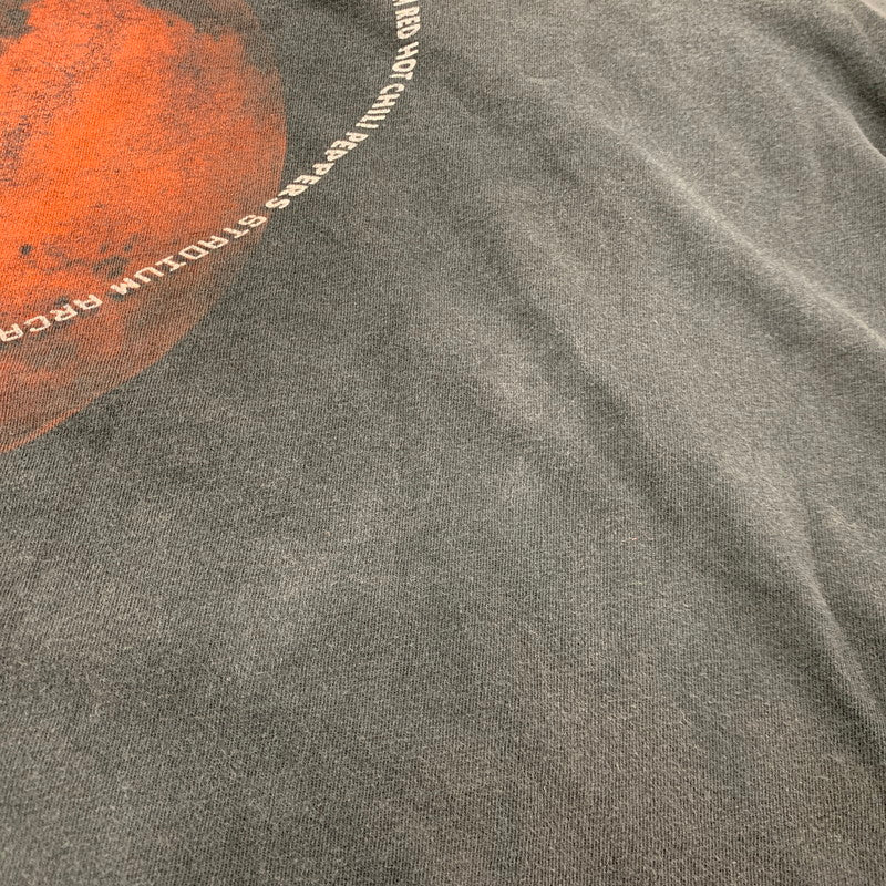 【現状渡し品】【メンズ】 TULTEX タルテックス RED HOT CHILI PEPPERS レッド ホット チリ ペッパーズ 00’S STADIUM ARCADIUM 06-07 USA TOUR TEE スタジアム ツアー ティー トップス 半袖 146-260413-cs-03-izu サイズ：不明 カラー：ブラック 万代Net店