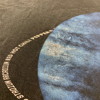 【現状渡し品】【メンズ】 TULTEX タルテックス RED HOT CHILI PEPPERS レッド ホット チリ ペッパーズ 00’S STADIUM ARCADIUM 06-07 USA TOUR TEE スタジアム ツアー ティー トップス 半袖 146-260413-cs-03-izu サイズ：不明 カラー：ブラック 万代Net店