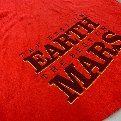 【中古品】【メンズ】 MICHAEL JORDAN＆SPIKE LEE マイケルジョーダン×スパイクリー USA製 THE BEST ON EARTH MARS TEE ザ ベスト オン アース マーズ ティー トップス 半袖 146-260413-cs-04-izu サイズ：XL カラー：レッド 万代Net店