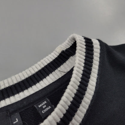 【中古品】【メンズ】 XLARGE エクストララージ 101233012025 RETRO CREWNECK SWEAT レトロ クルーネック スウェット トップス 142-260605-kh-12-izu サイズ：L カラー：ブラック×ホワイト 万代Net店