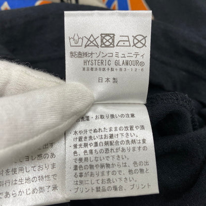 【中古品】【メンズ】 HYSTERIC GLAMOUR ヒステリックグラマー 02221CT04 CAR LOGO CAMERA GIRL SS TEE カー ロゴ カメラ ガール ショートスリーブ Tシャツ トップス 半袖 140-260414-kh-12-izu サイズ：XL カラー：ブラック 万代Net店