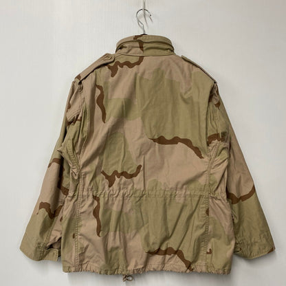 【中古品】【メンズ】 U.S.ARMY ユーエスアーミー SP0100-99-D-0303 COAT COLD WEATHER FIELD DESERT CAMOUFLAGE PATTERN コート コールドウェザー フィールド デザート カモフラージュ パターン アウター 146-260414-kh-07-izu カラー：マルチ 万代Net店