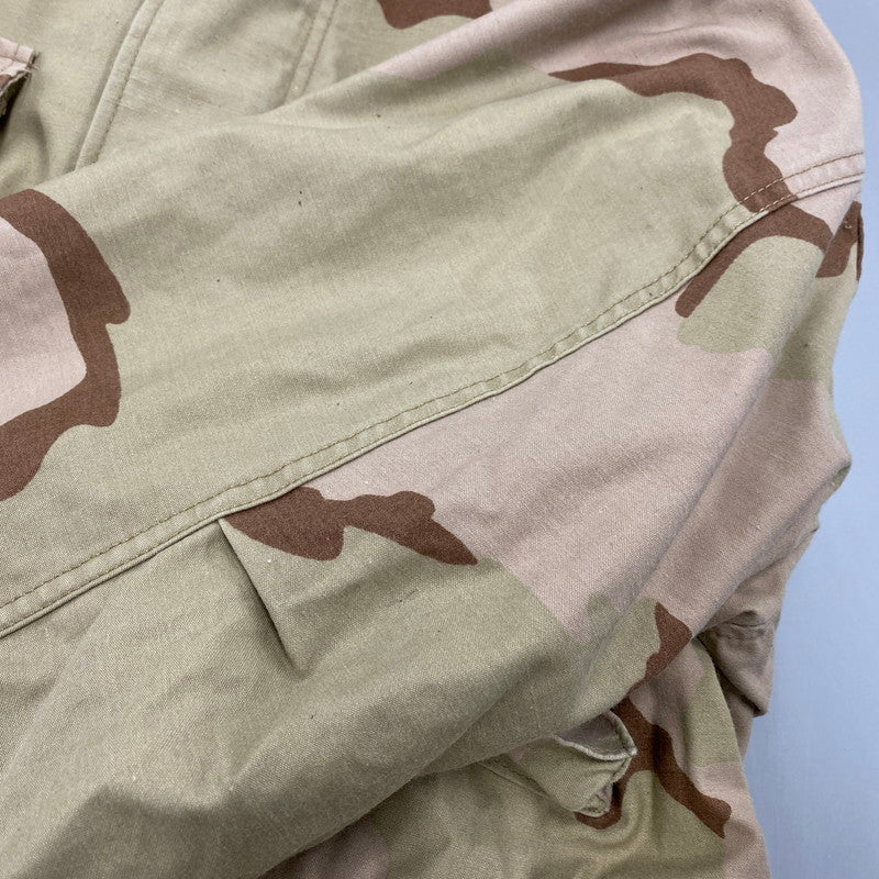 【中古品】【メンズ】 U.S.ARMY ユーエスアーミー SP0100-99-D-0303 COAT COLD WEATHER FIELD DESERT CAMOUFLAGE PATTERN コート コールドウェザー フィールド デザート カモフラージュ パターン アウター 146-260414-kh-07-izu カラー：マルチ 万代Net店