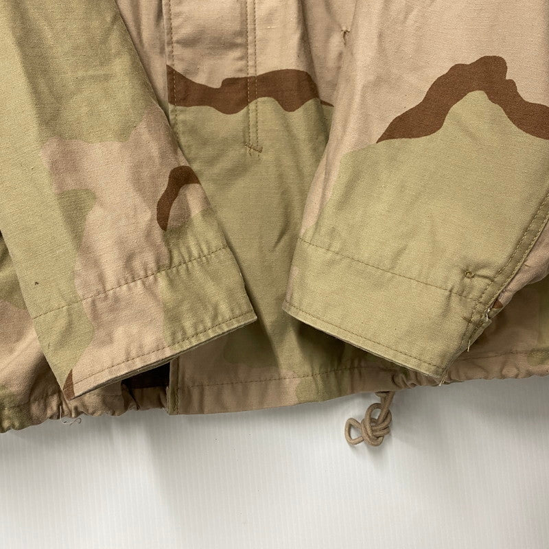 【中古品】【メンズ】 U.S.ARMY ユーエスアーミー SP0100-99-D-0303 COAT COLD WEATHER FIELD DESERT CAMOUFLAGE PATTERN コート コールドウェザー フィールド デザート カモフラージュ パターン アウター 146-260414-kh-07-izu カラー：マルチ 万代Net店