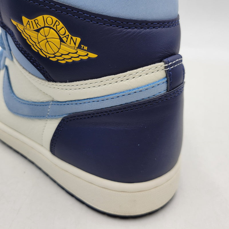 【中古品】【メンズ】 NIKE ナイキ FD2596-400 WOMEN'S AIR JORDAN 1 RETRO HIGH OG ウィメンズ エア ジョーダン 1 レトロ ハイ OG ファースト イン フライト スニーカー 靴 160-260416-kh-09-izu サイズ：27.5 カラー：UNIVERSITY BLUE/UNIVERSITY GOLD-SAIL 万代Net店
