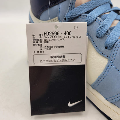 【中古品】【メンズ】 NIKE ナイキ FD2596-400 WOMEN'S AIR JORDAN 1 RETRO HIGH OG ウィメンズ エア ジョーダン 1 レトロ ハイ OG ファースト イン フライト スニーカー 靴 160-260416-kh-09-izu サイズ：27.5 カラー：UNIVERSITY BLUE/UNIVERSITY GOLD-SAIL 万代Net店