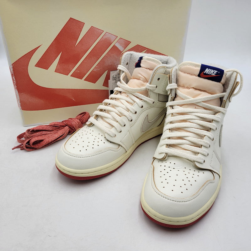 【中古品】【メンズ】 NIKE ナイキ DB4612-100 WOMEN'S AIR JORDAN 1 RETRO HIGH OG RARE AIR ウィメンズ エア ジョーダン 1 レトロ ハイ OG レア エア シナバー スニーカー 靴 160-260416-kh-13-izu サイズ：27.5 カラー：SAIL/CINNABAR-LIGHT 万代Net店